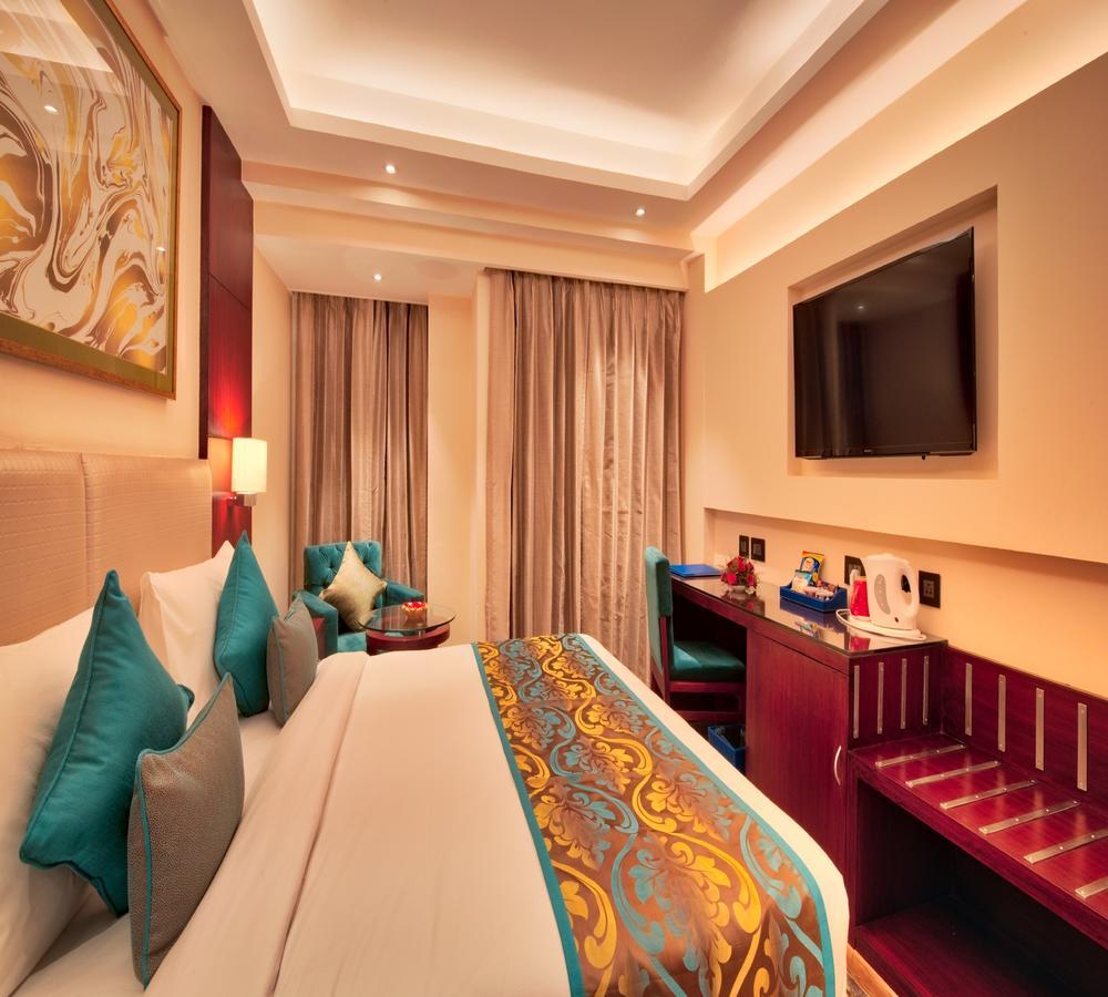 Golden Tulip Essential Jaipur Ξενοδοχείο Εξωτερικό φωτογραφία