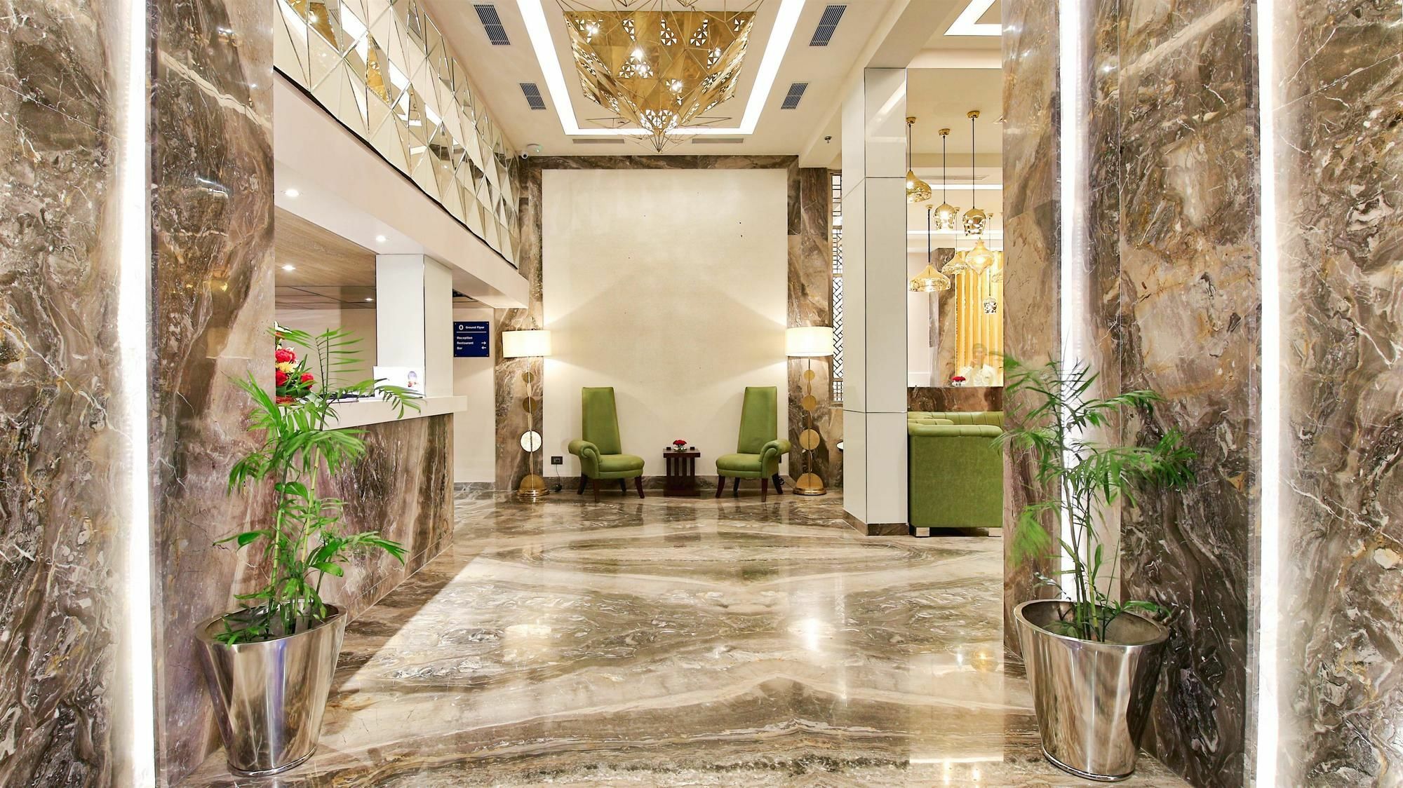Golden Tulip Essential Jaipur Ξενοδοχείο Εξωτερικό φωτογραφία